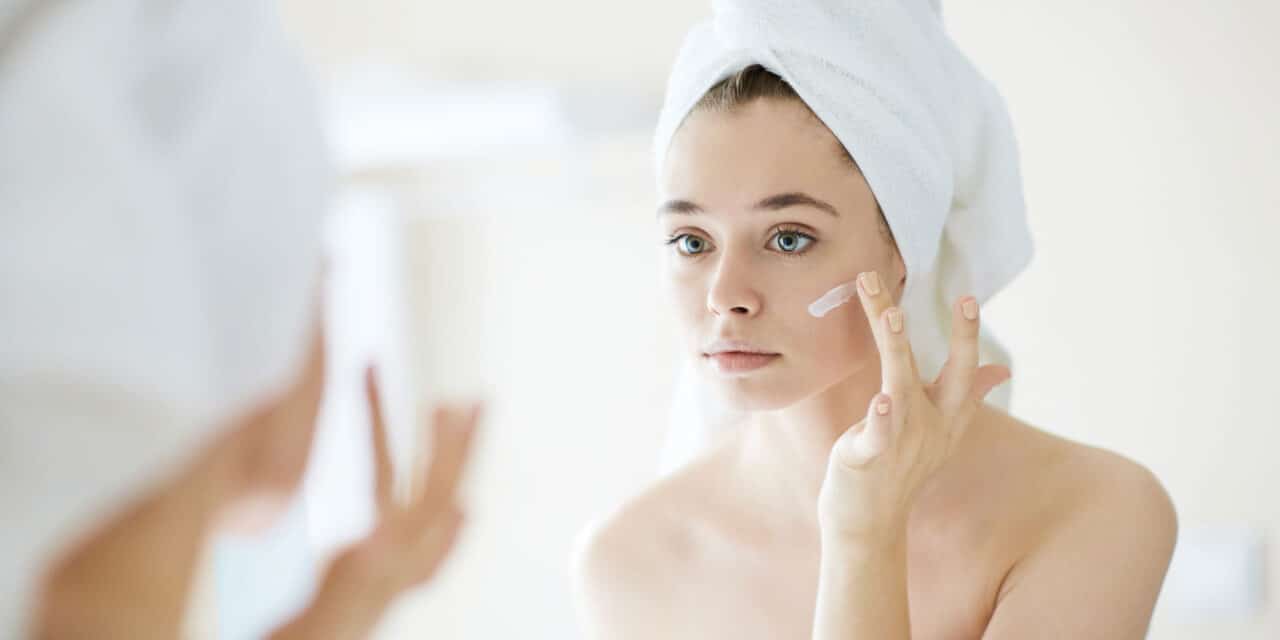Beyond the Procedure: How Skincare Enhances Aesthetic Outcomes and Patient Retention